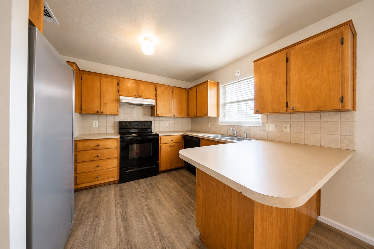 4208 Vicki Dr - Photo 4 of 19