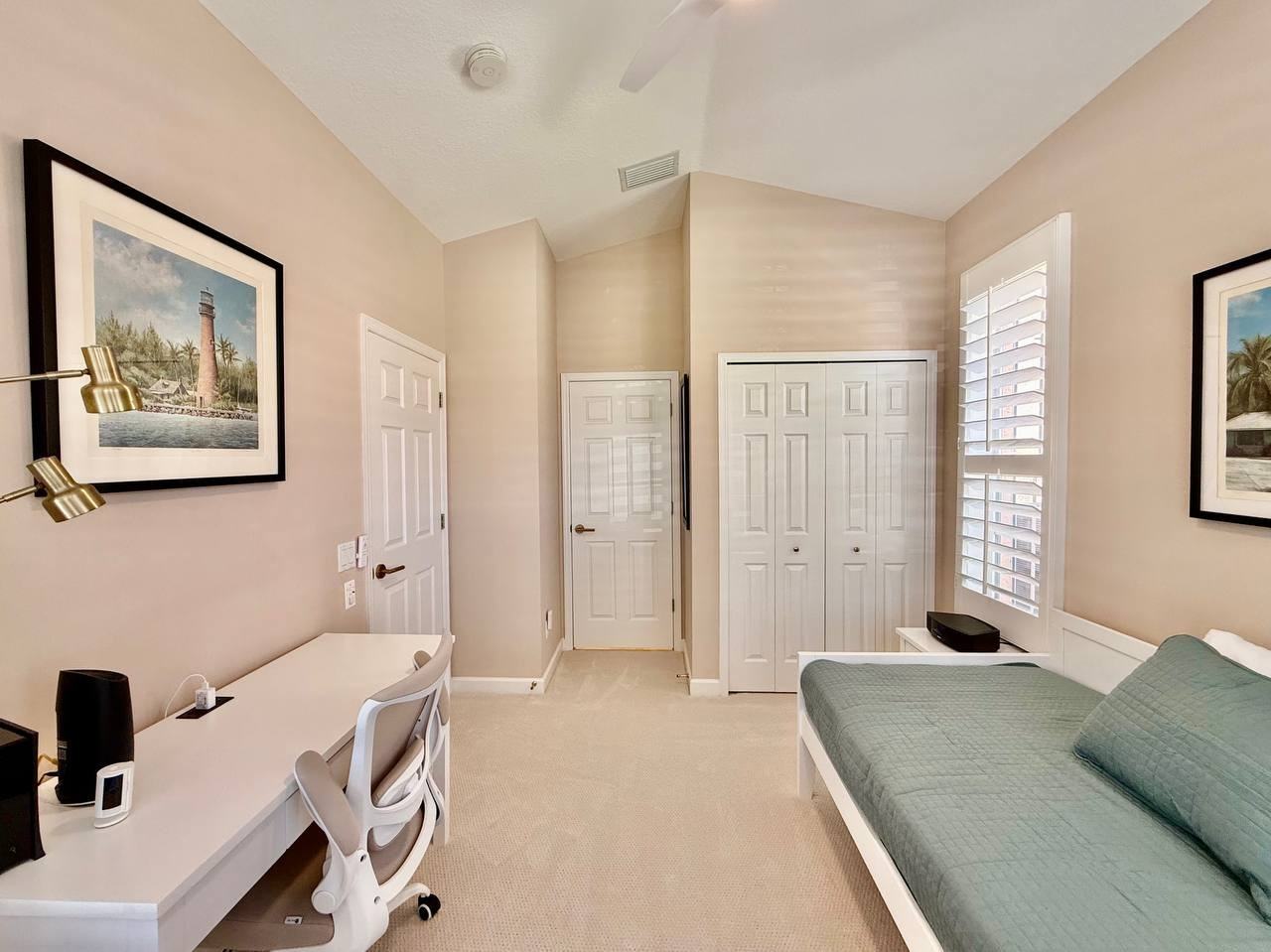 1605 Sand Key Estates Ct - Photo 7 of 50