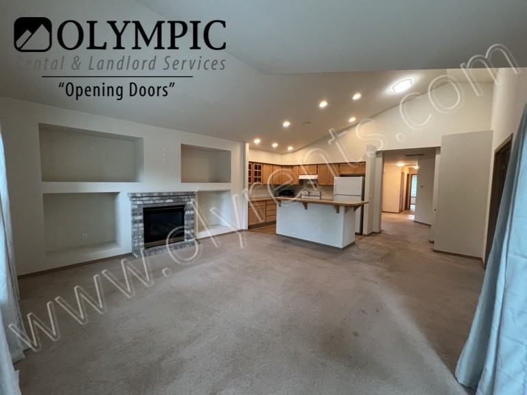 8016 Kenton Ln Se - Photo 6 of 21