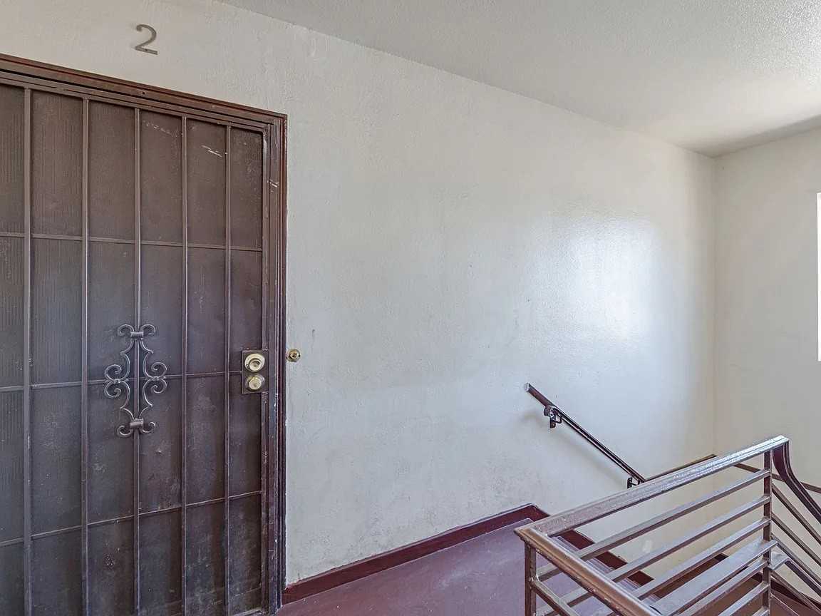 333 W 61st St #3 - Photo 6 of 22