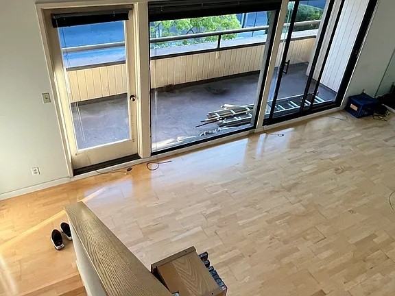 726 Oak Grove Ave #3 - Photo 2 of 15