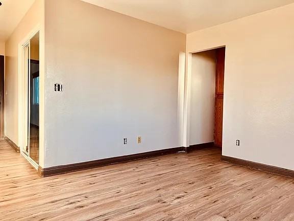 9219 Juniper St - Photo 4 of 10