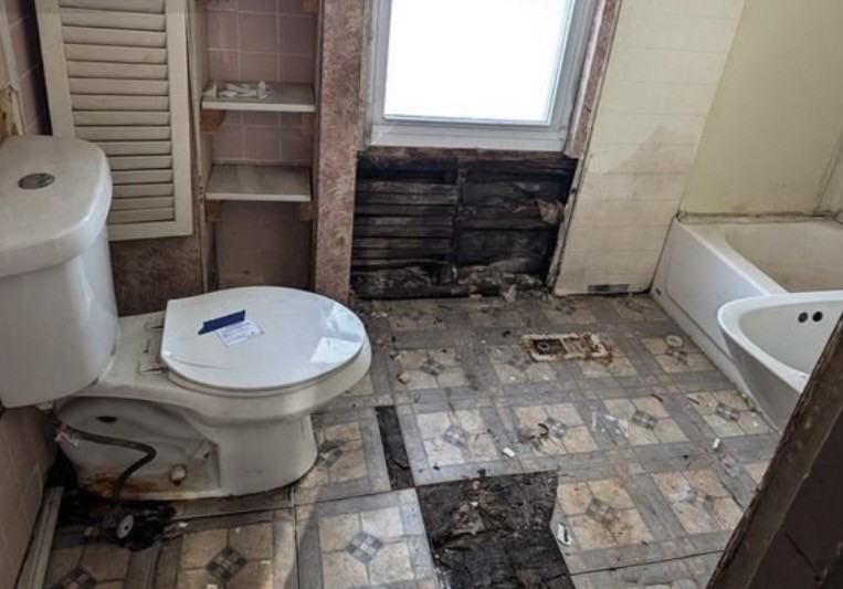 4943 Genevieve Ave - Photo 5 of 7