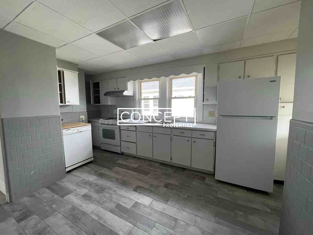 14 2nd St #14 - Photo 6 of 12
