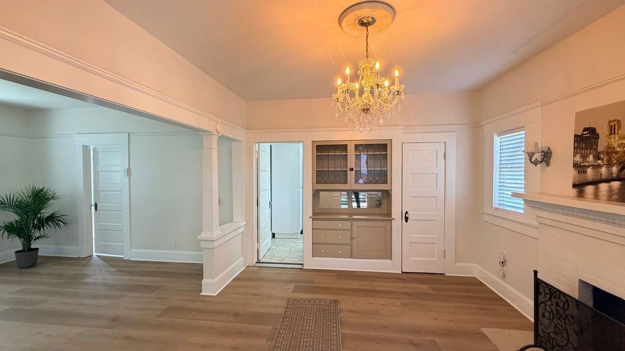 2686 A St - Photo 4 of 21