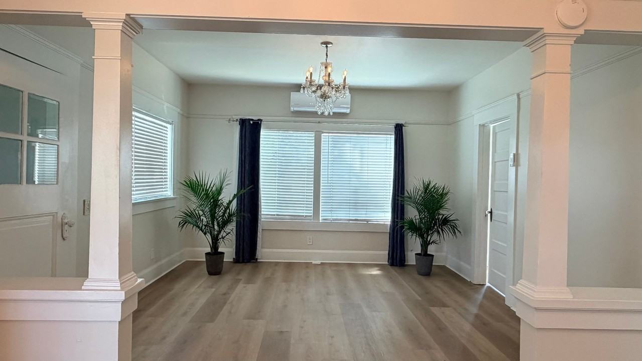 2686 A St - Photo 5 of 21
