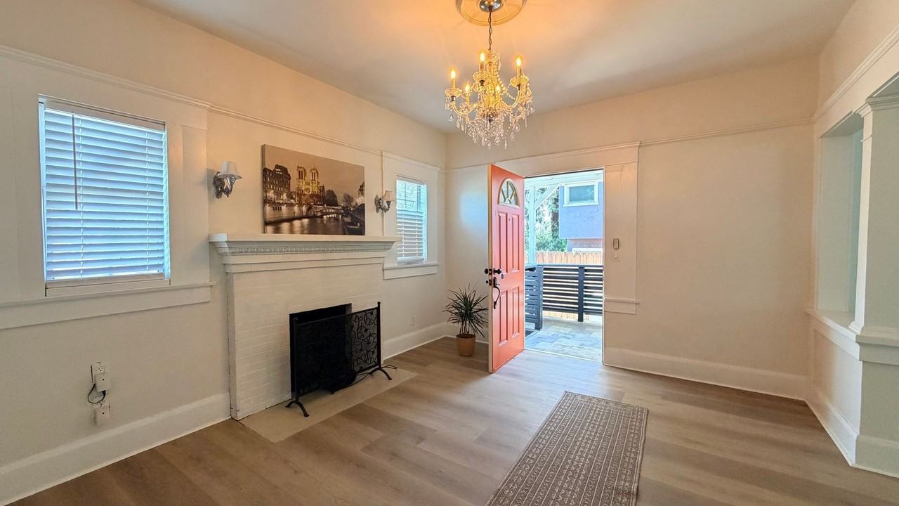 2686 A St - Photo 7 of 21