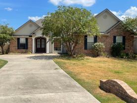4005 Elizabeth Ln - Photo 1 of 1
