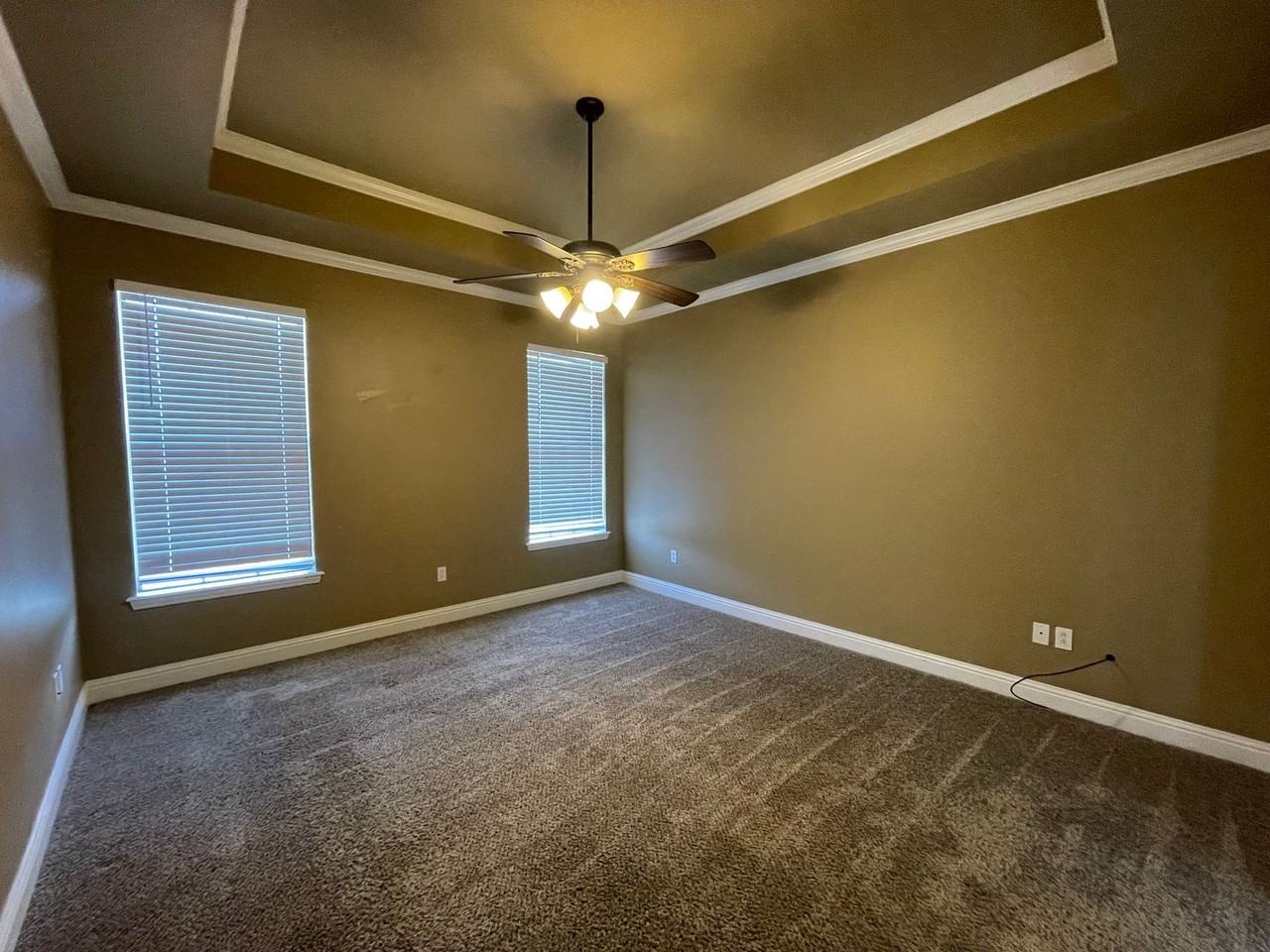 4005 Elizabeth Ln - Photo 7 of 16