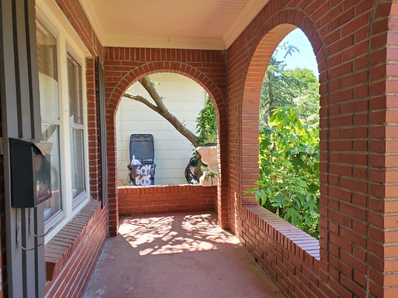 606 Nw 19th St - Photo 5 of 29