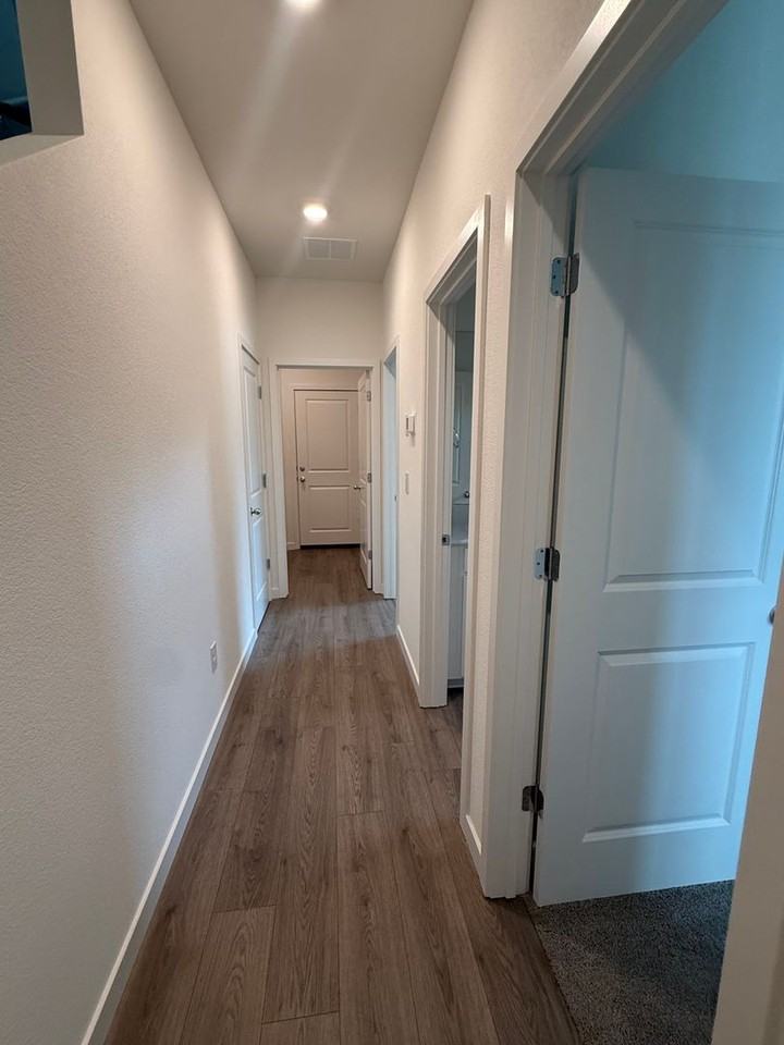 832 Villa St - Photo 2 of 15