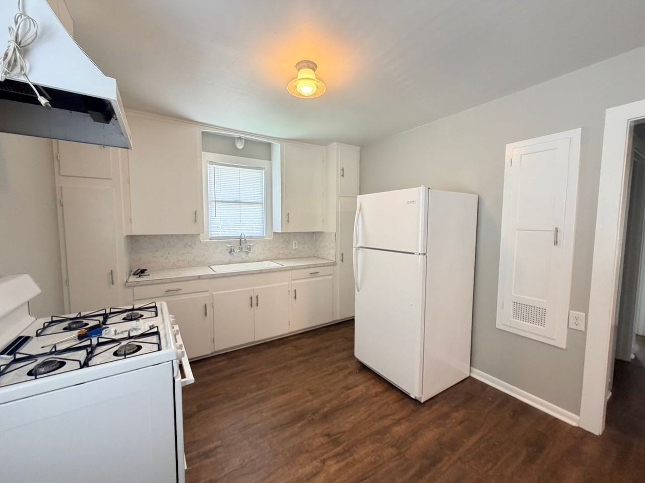 110 Lantana Ave #B - Photo 2 of 5