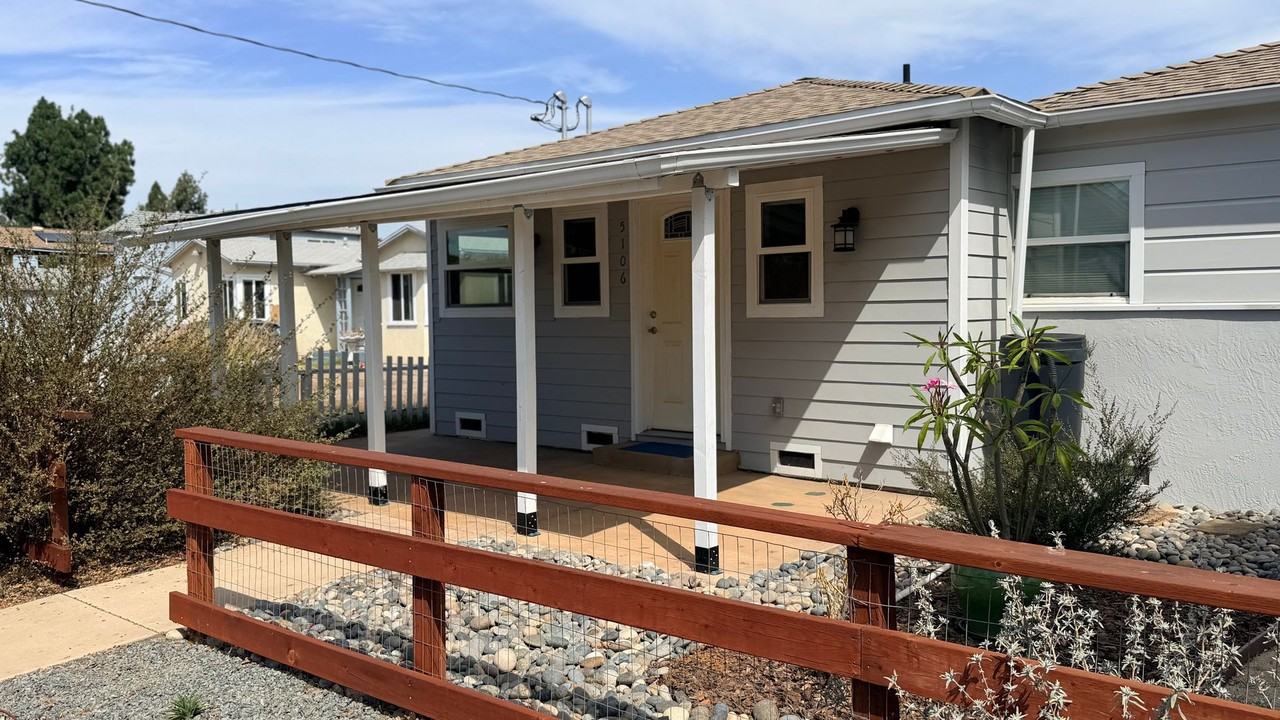5104 Bocaw Pl