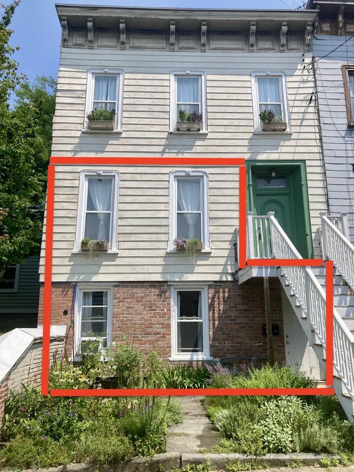 210 Allen St #NA - Photo 4 of 21