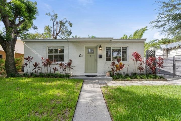 426 48th Street - Photo 2 of 8