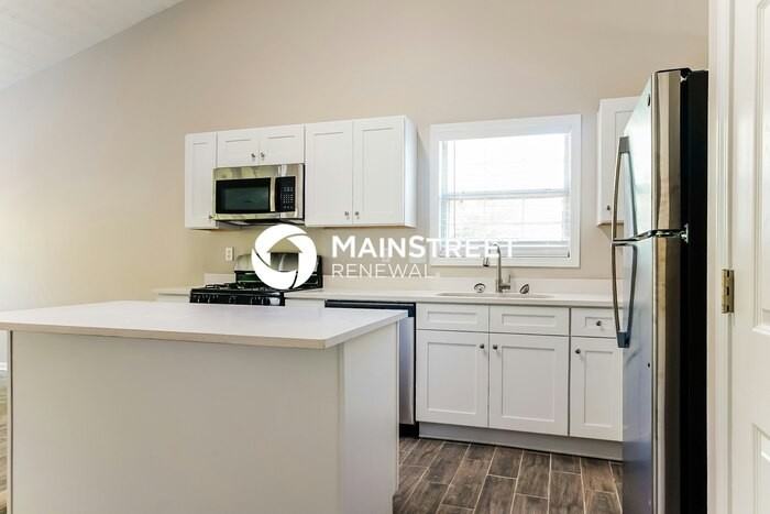 1868 Moore Creek Ln - Photo 6 of 16
