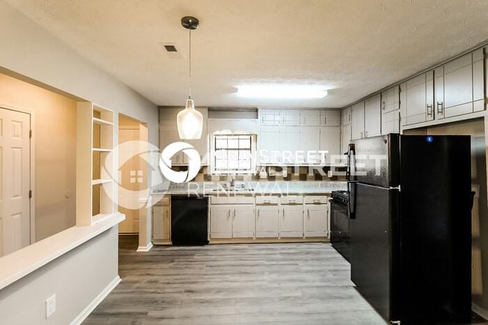 1263 Briar Ridge Ln - Photo 6 of 15