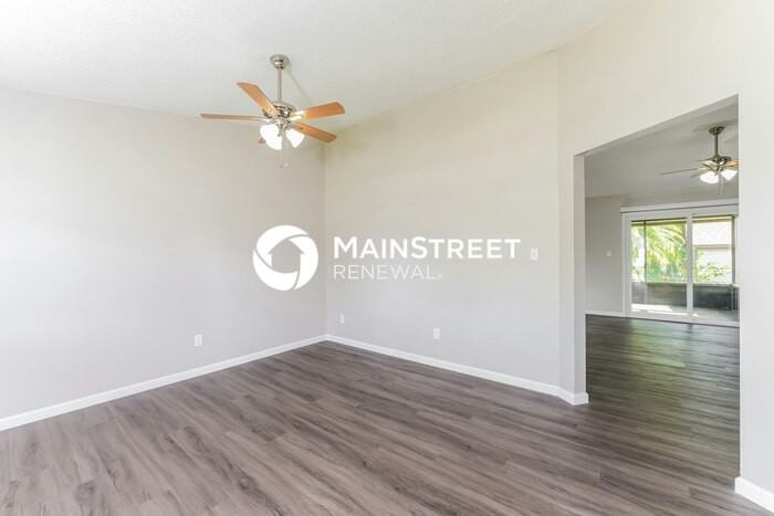622 Sherwood Oaks Cir - Photo 3 of 16