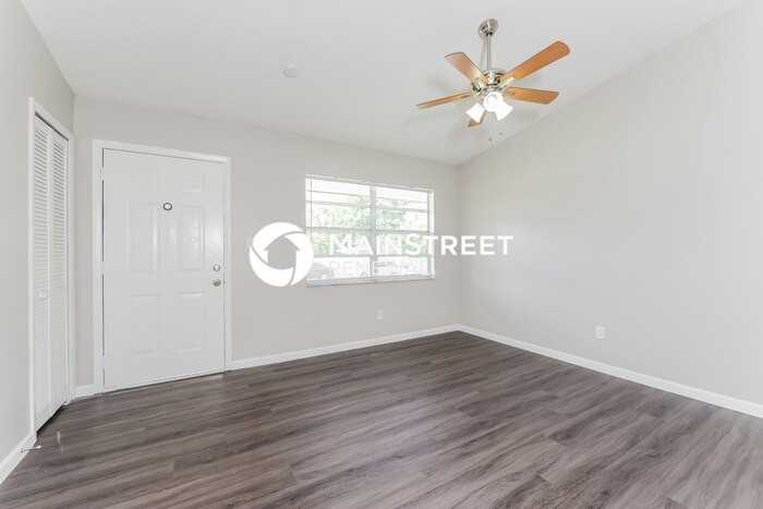 622 Sherwood Oaks Cir - Photo 4 of 16