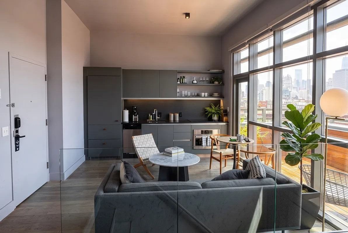 119 Orchard St #PH4 - Photo 2 of 12
