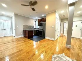 329 Lincoln Pl #4R - Photo 1 of 1