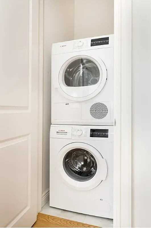 329 Lincoln Pl #4R - Photo 6 of 7