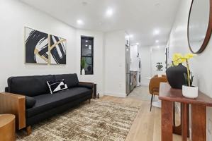 featured image of 176 Rivington St #3
