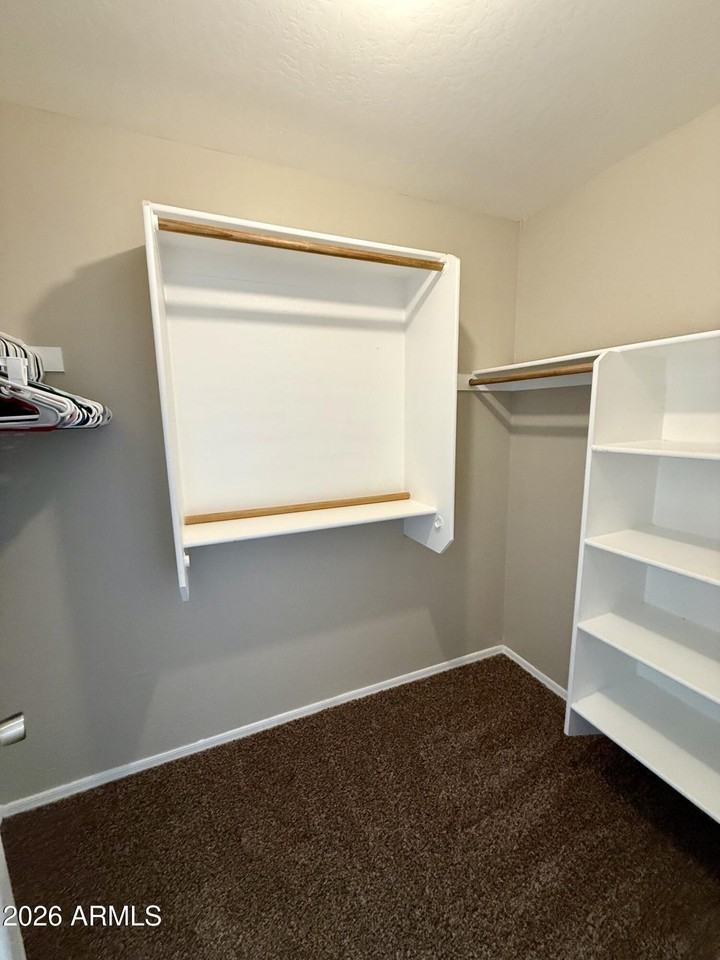 1622 S 229th Ave - Photo 4 of 8