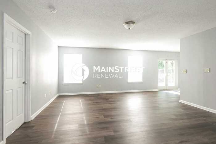 5250 Melbourne Rd - Photo 5 of 17