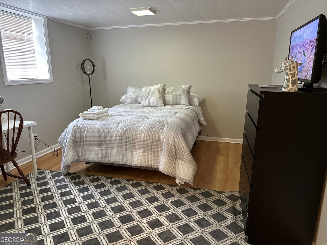 1613 Apple Valley Dr - Photo 3 of 18