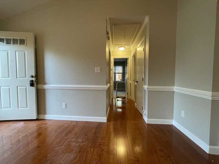 300 W Woodcroft Pkwy #33B - Photo 5 of 28