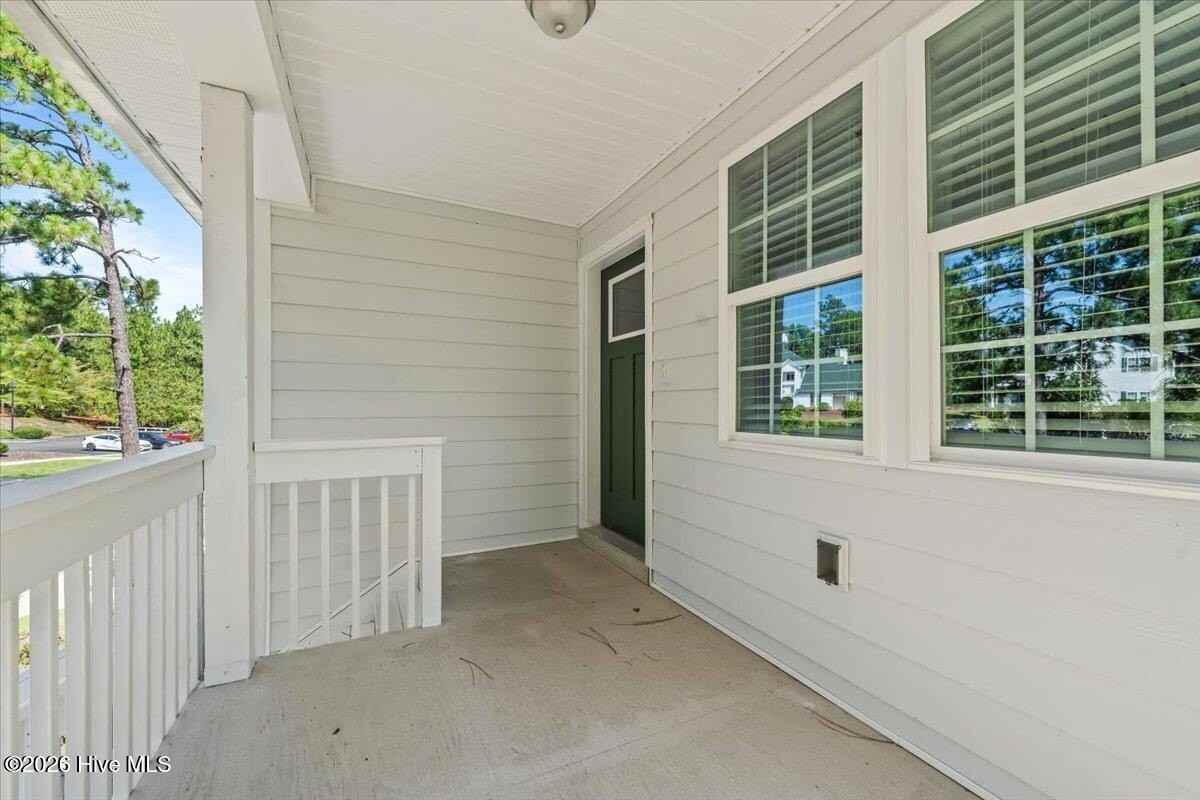 60 - 76 N Knoll Road - Photo 6 of 24