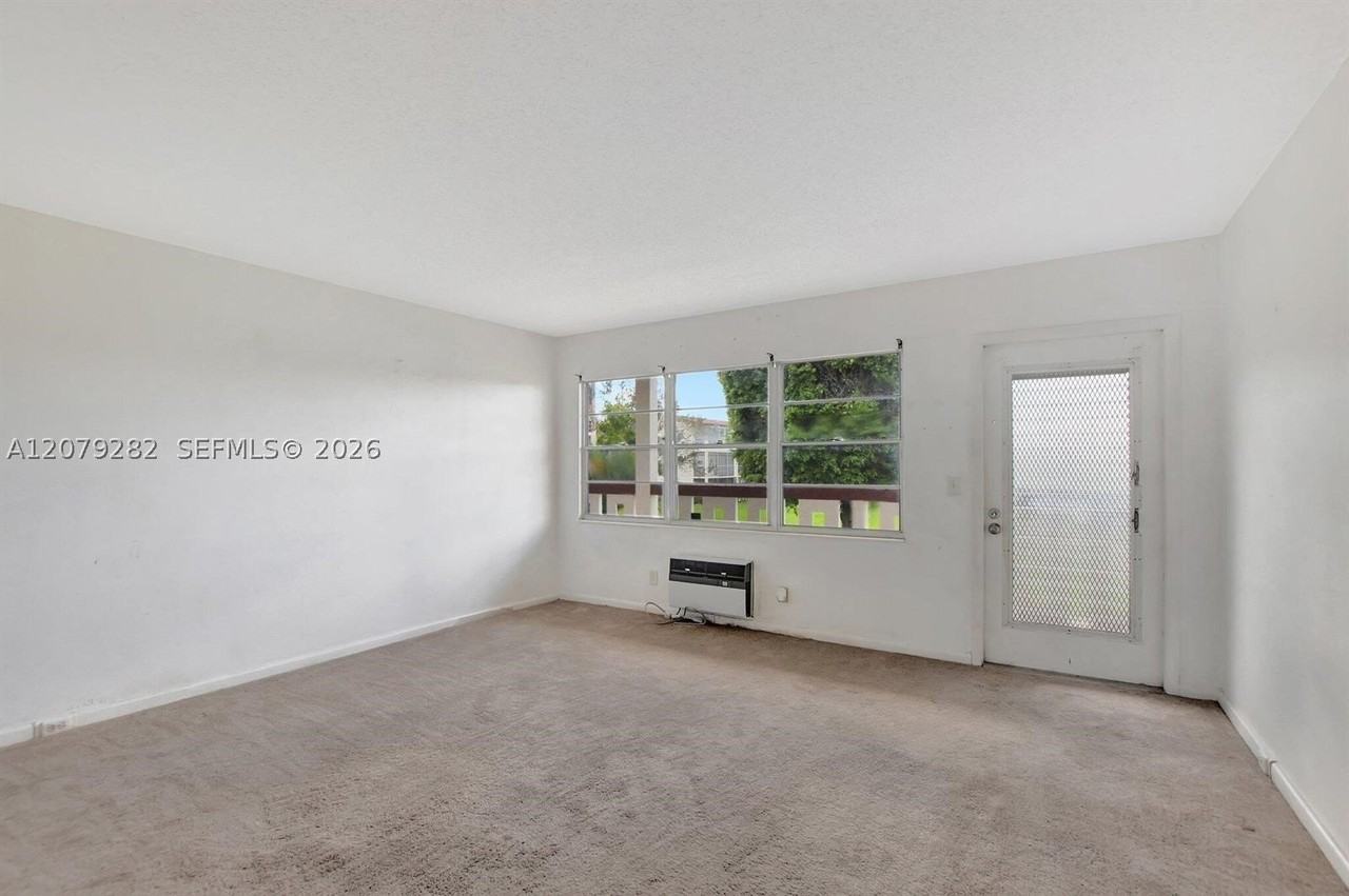 147 Brighton D - Photo 6 of 14