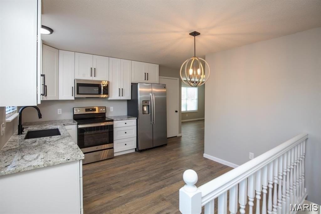 7 Windstream Ct - Photo 6 of 22