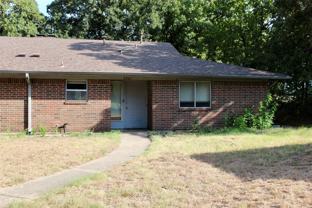 2207 Canterbury Ct - Photo 1 of 1