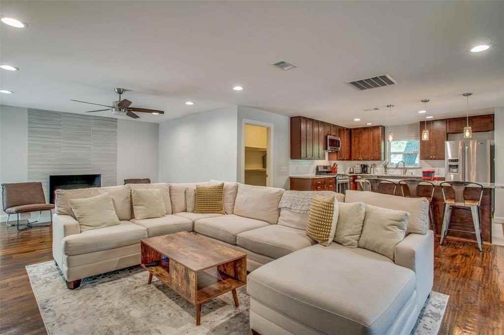 2824 W Kiest Blvd - Photo 4 of 23