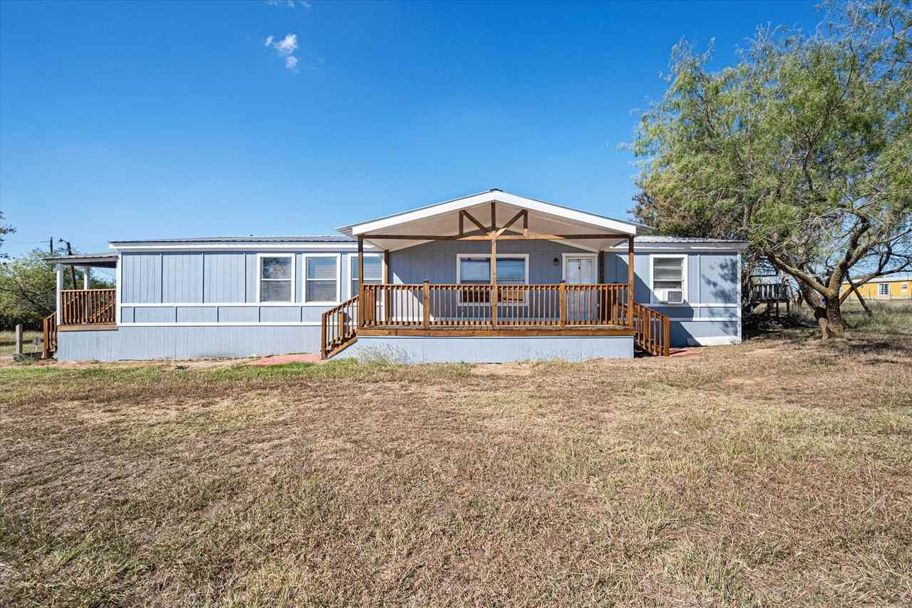 8701 County Road 505 - Photo 2 of 33