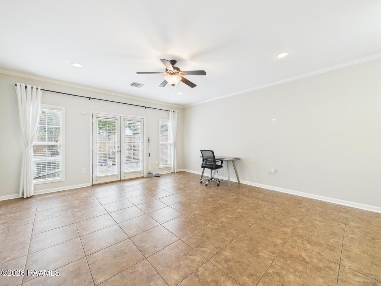 109 Judice Meadows Ln - Photo 3 of 23
