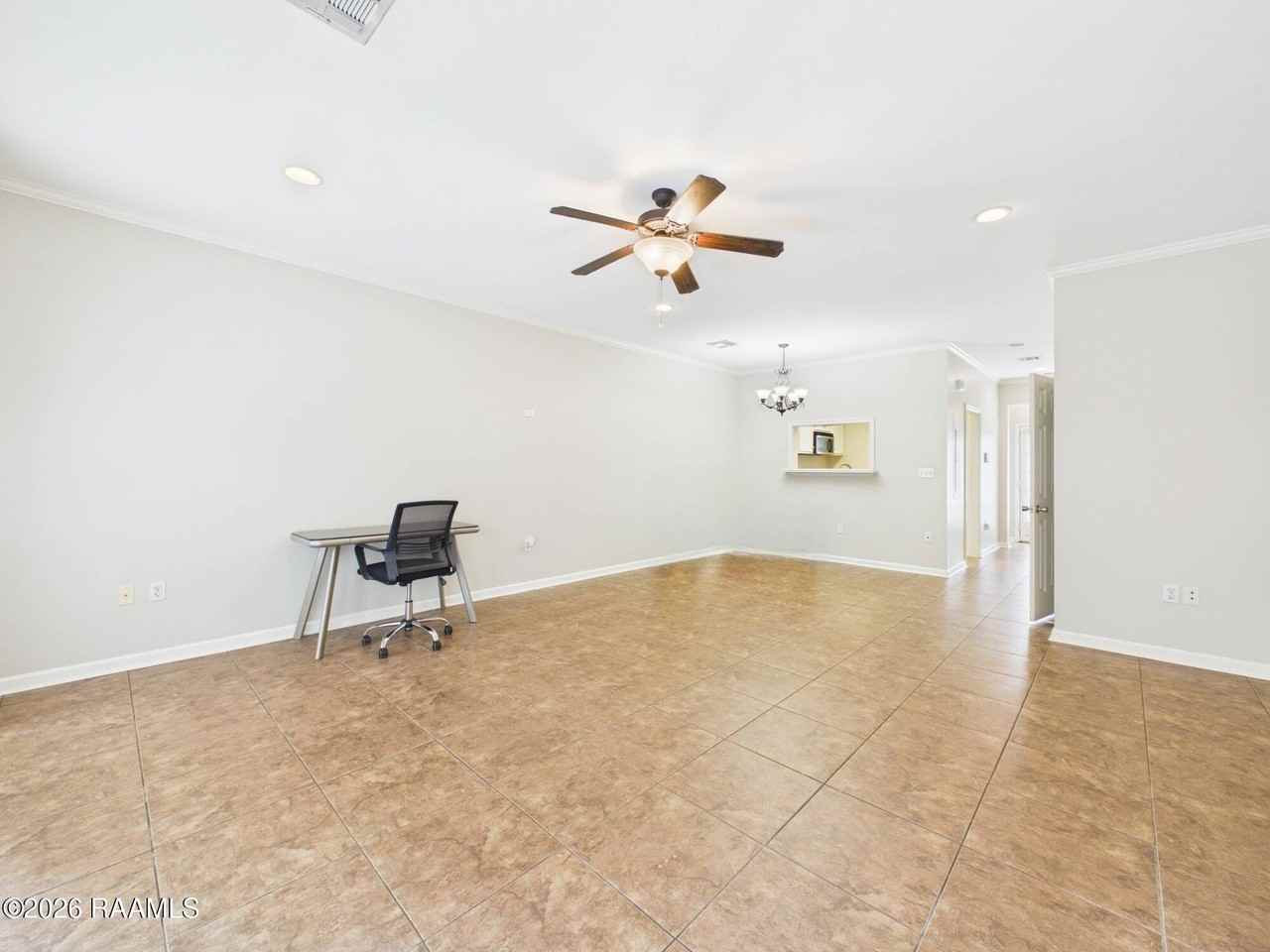 109 Judice Meadows Ln - Photo 4 of 23