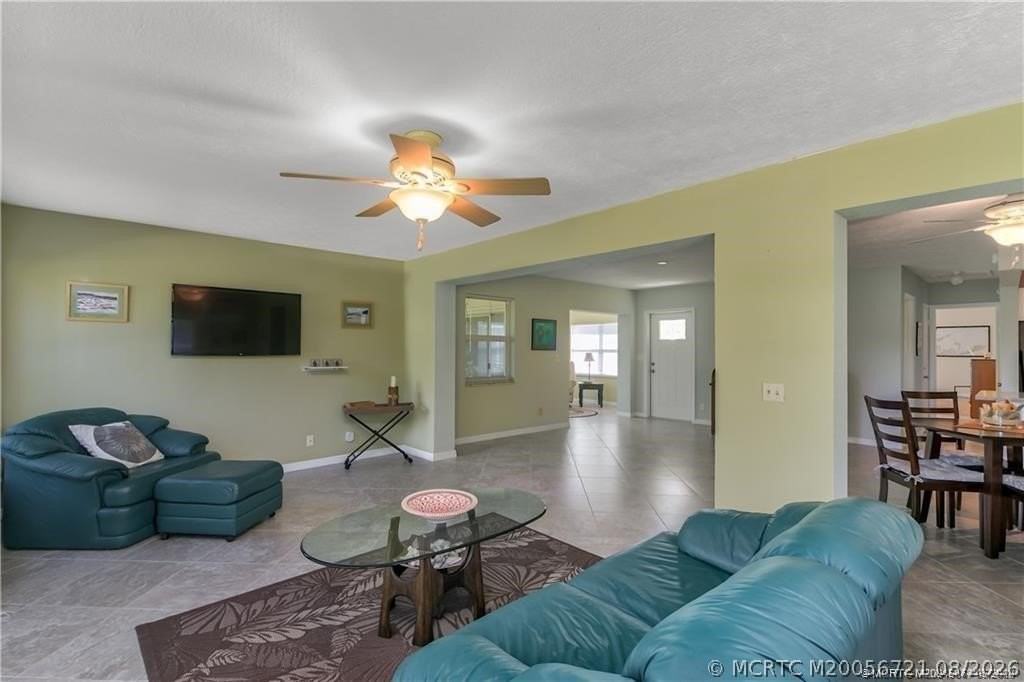 2951 Se Morningside Blvd - Photo 3 of 22