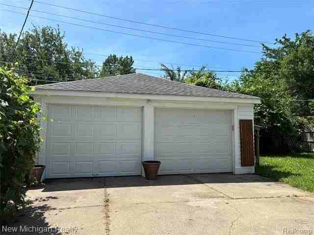 9919 Merriman Rd - Photo 3 of 14