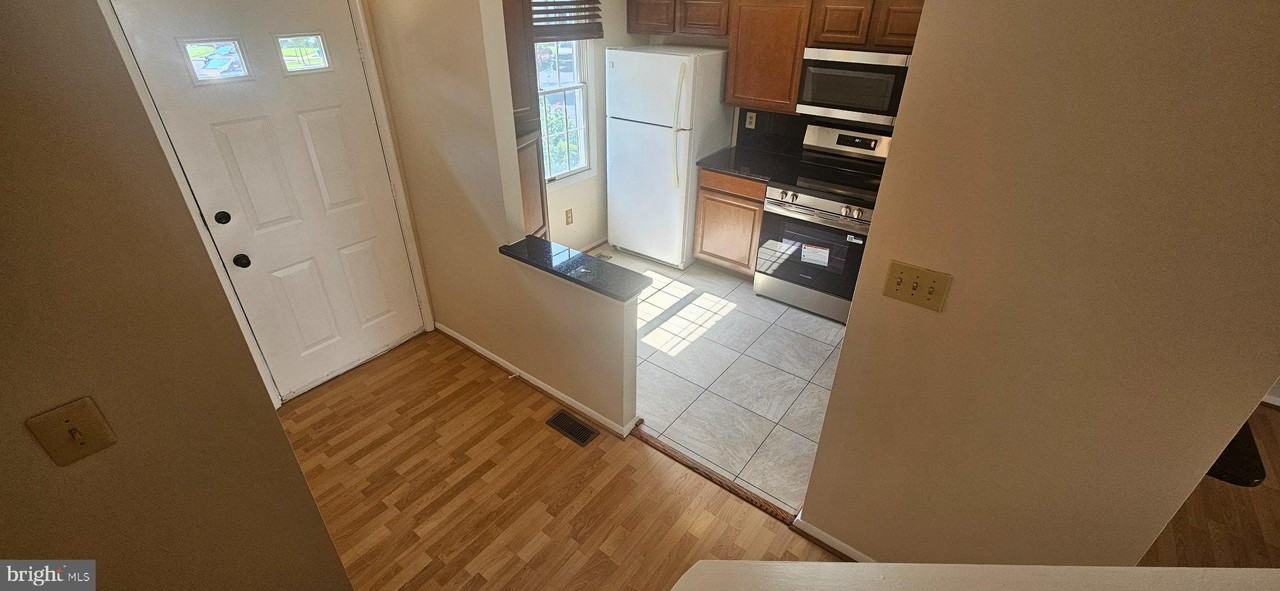 23 Cross Ridge Ct - Photo 2 of 21