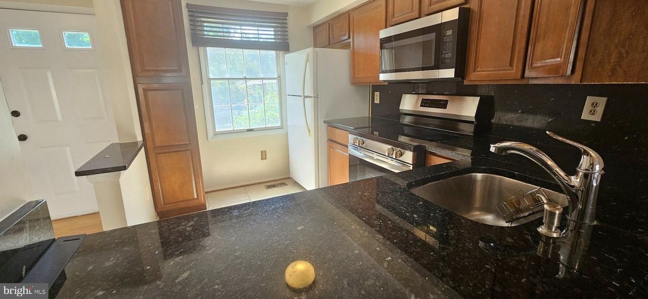 23 Cross Ridge Ct - Photo 5 of 21
