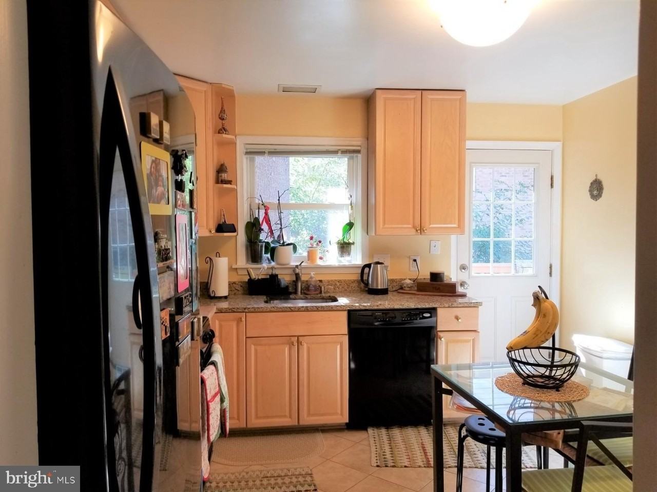 5208 Acacia Ave - Photo 3 of 14
