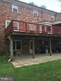 7600 Rogues Rd - Photo 3 of 15