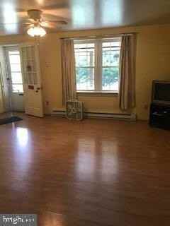 7600 Rogues Rd - Photo 5 of 15