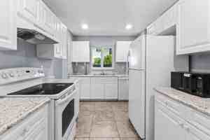 featured image of 13789 Yarmouth Drive
