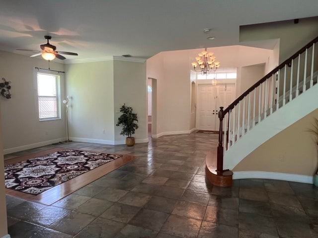 2621 Danforth Terrace - Photo 3 of 8