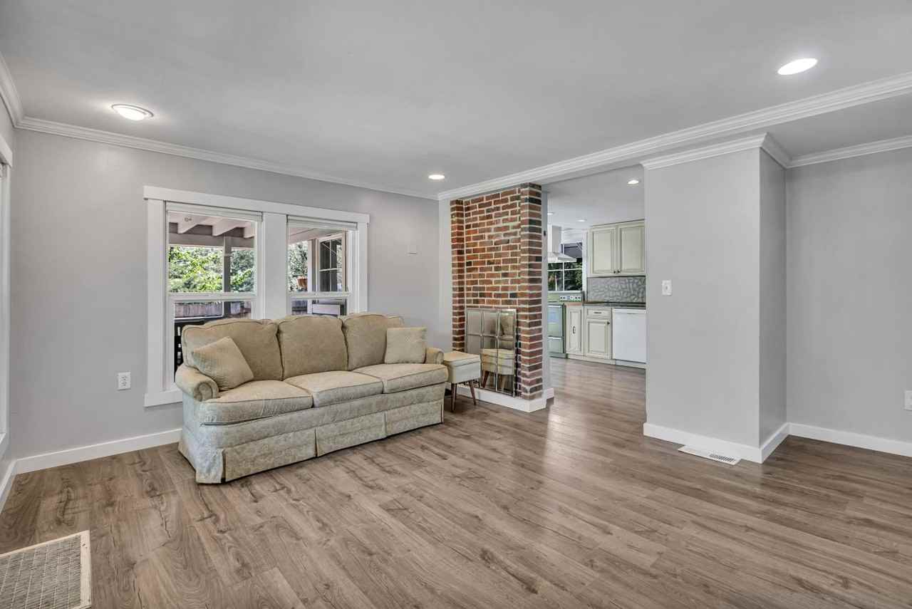 508 Decatur St - Photo 6 of 11