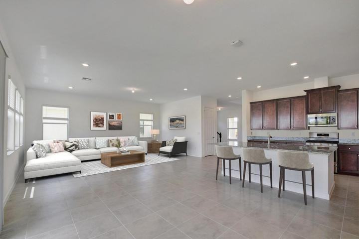 1000 Sterling Pine Place - Photo 5 of 8